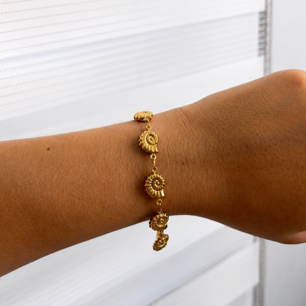 Pulsera caracoles - dorado