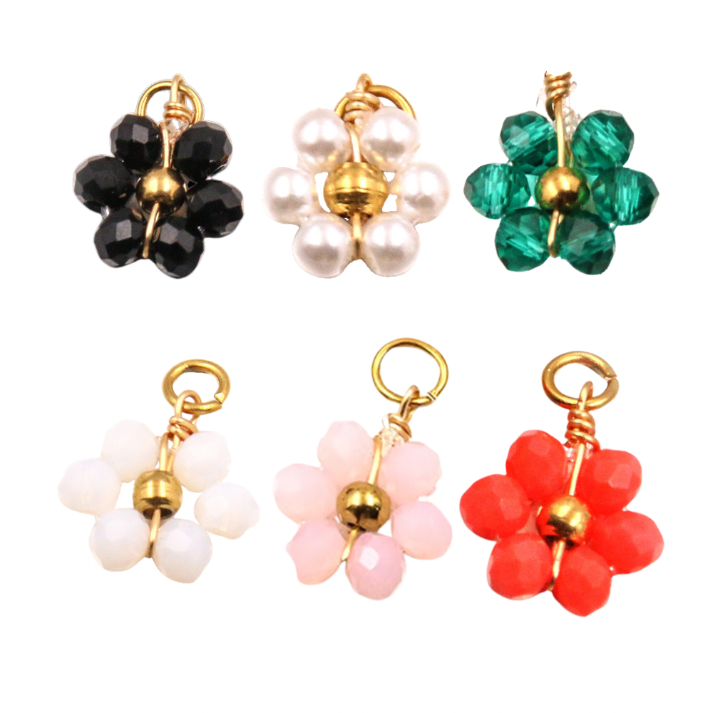 Charm flores - negro, verde, blanco y perlas blancas