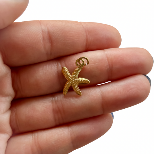 Charm estrella de mar - dorado
