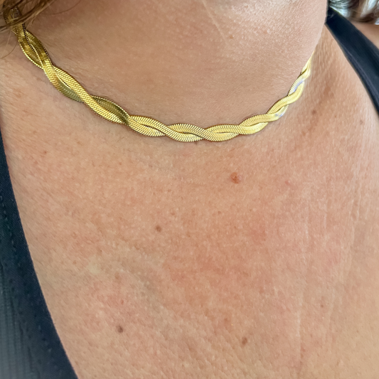 Collar trenzado - dorado