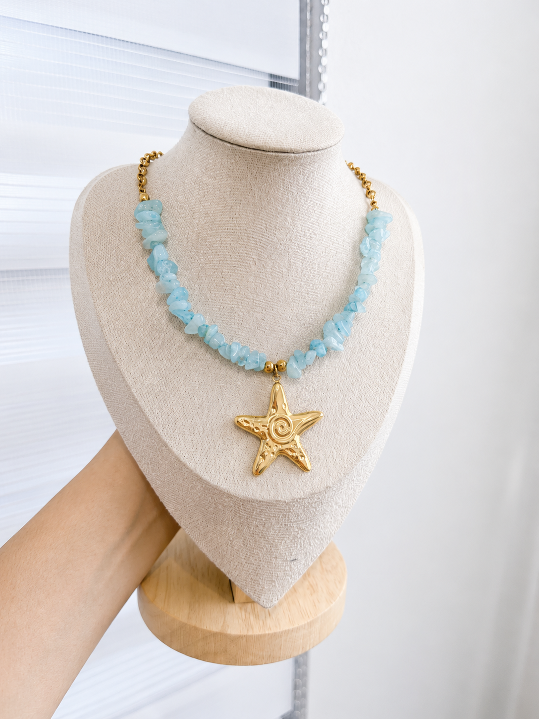Collar estrella de mar - azul - dorado
