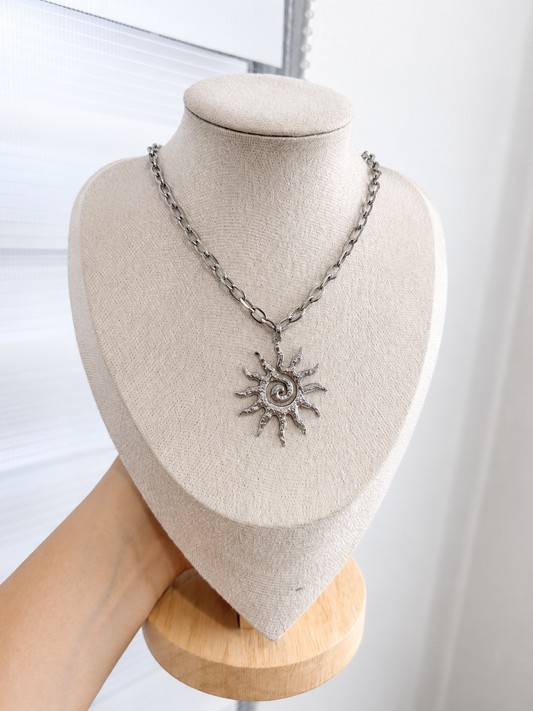 Collar sol - plata