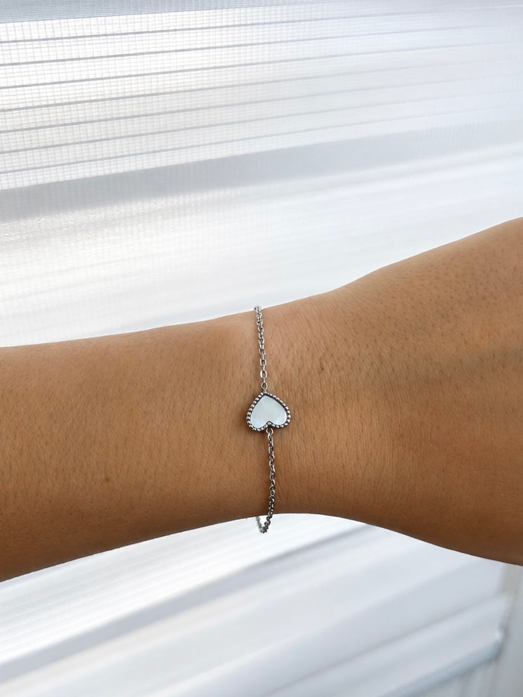 Pulsera corazón blanco - plata