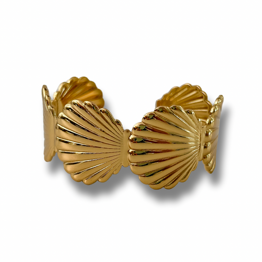 Pulsera concha - dorada