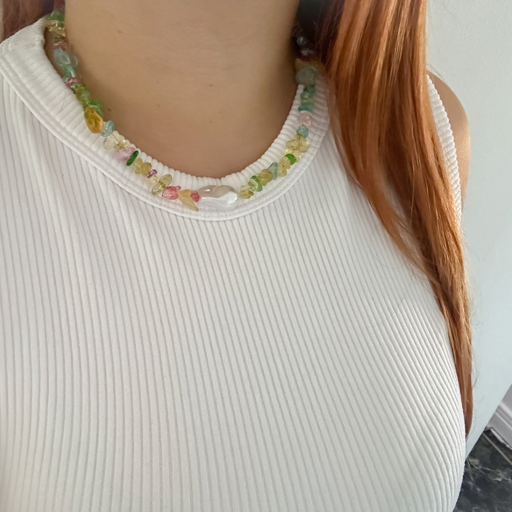 Collar perla - chips colores - dorado